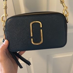 Marc Jacob’s Navy blue snapshot bag